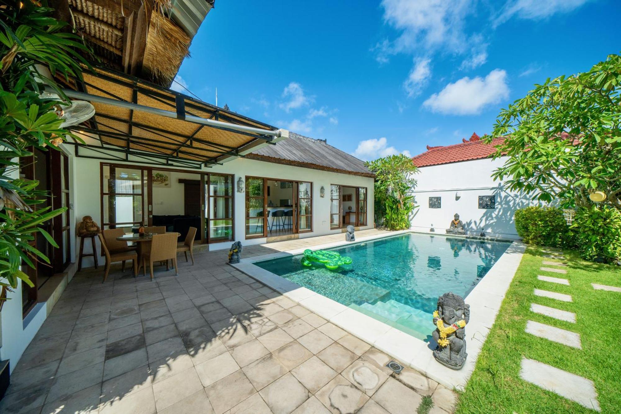 Bali Sunyi Villas Jimbaran  Exterior photo