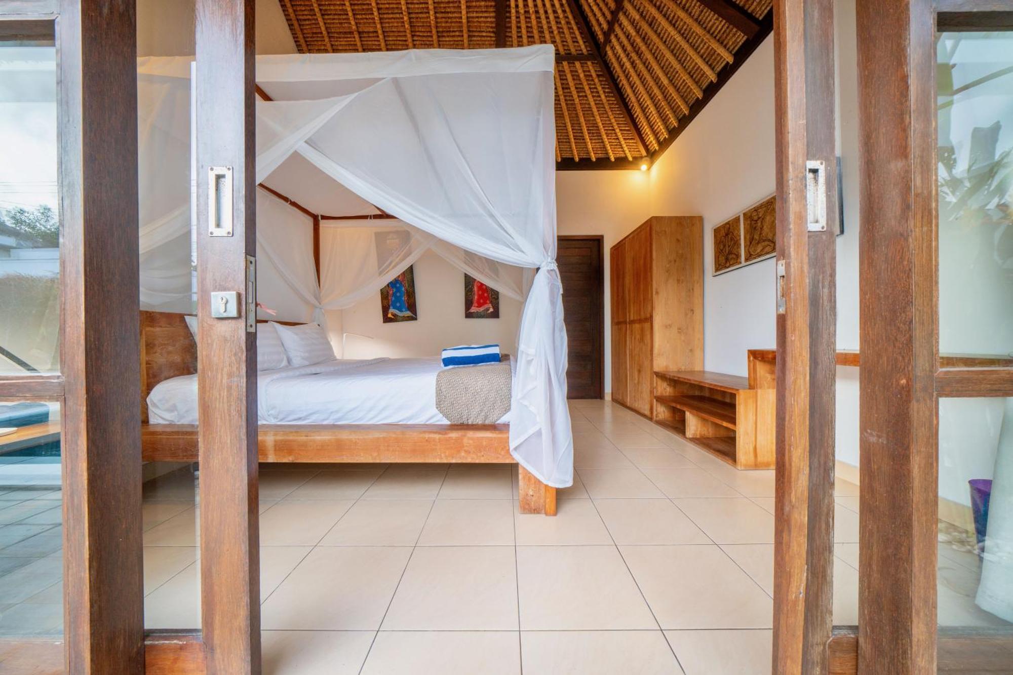 Bali Sunyi Villas Jimbaran  Exterior photo
