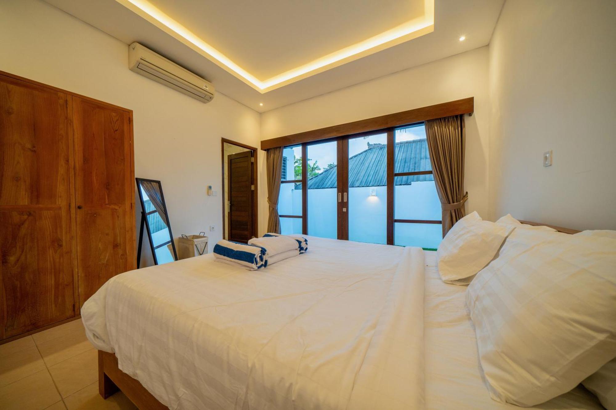 Bali Sunyi Villas Jimbaran  Exterior photo