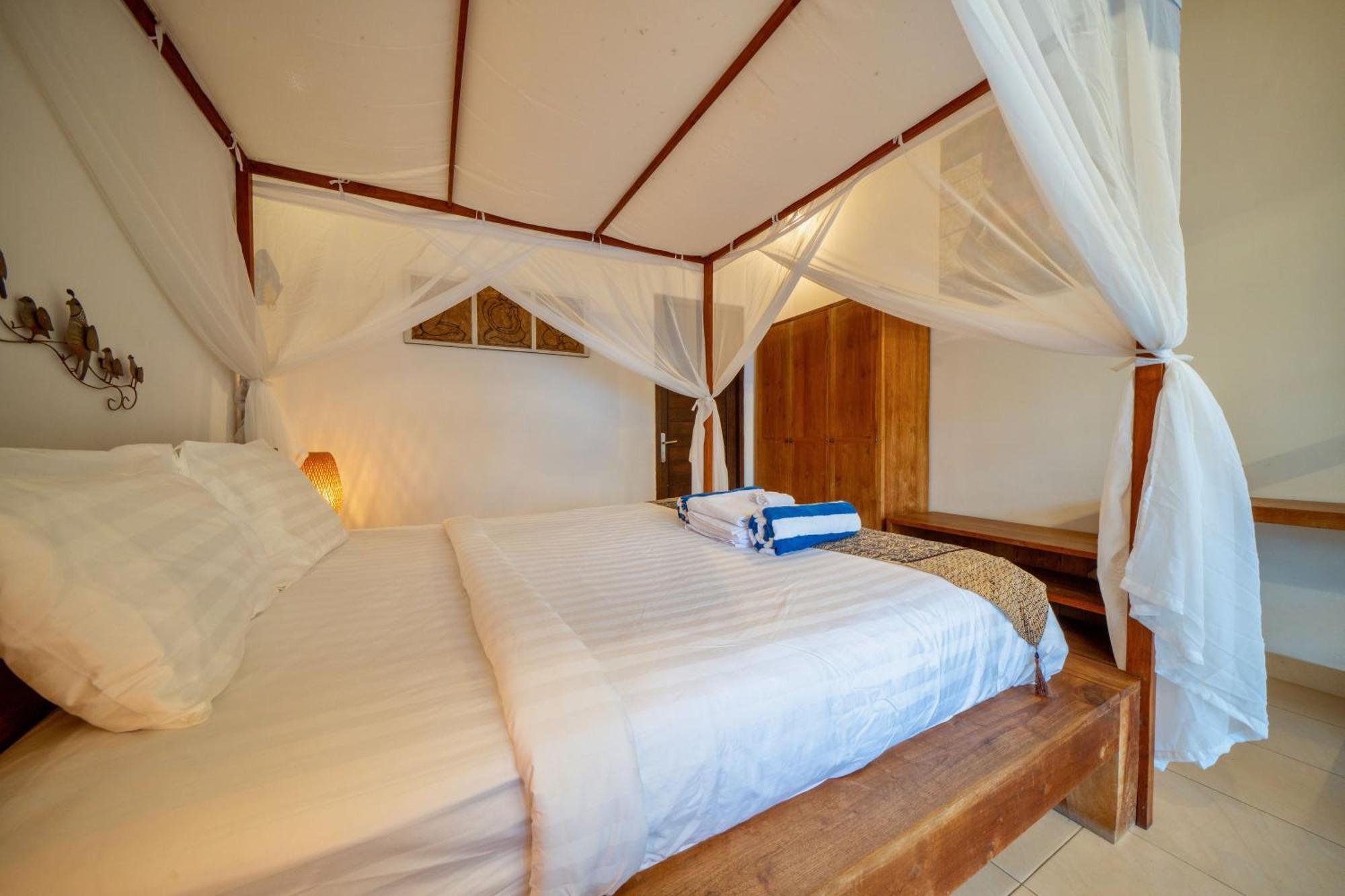 Bali Sunyi Villas Jimbaran  Exterior photo