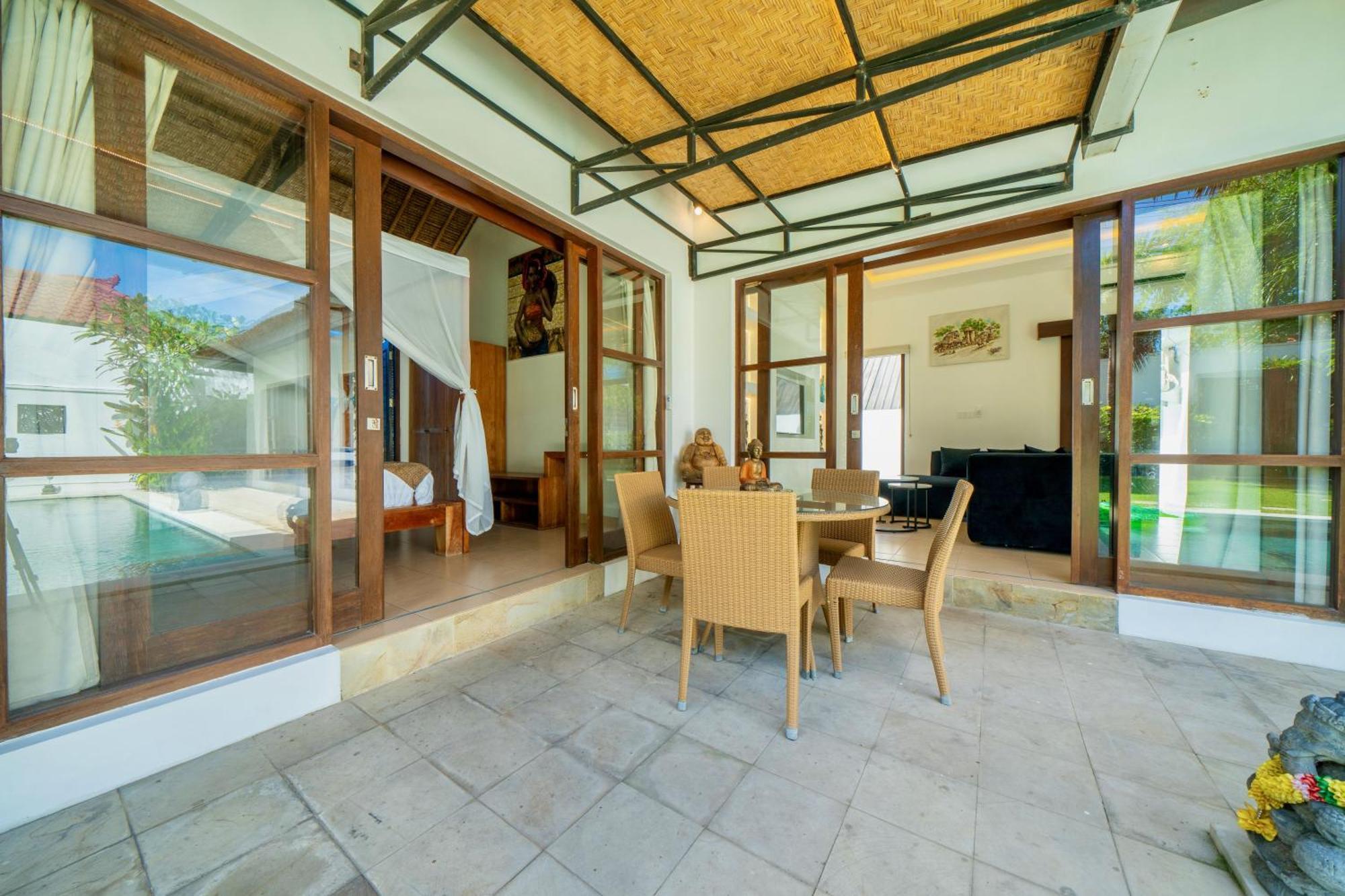 Bali Sunyi Villas Jimbaran  Exterior photo